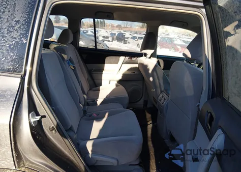 2008 Toyota Highlander z USA, uszkodzony, nr VIN JTEDS41A582040659